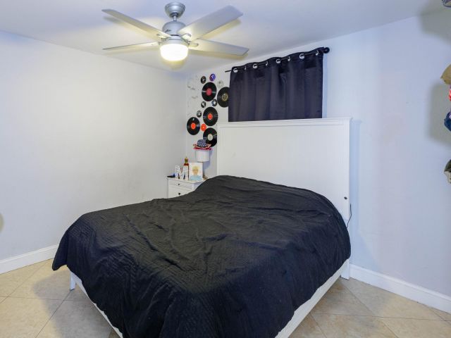 Продажа дома по адресу 2578 Kentucky Street - фото 6299401