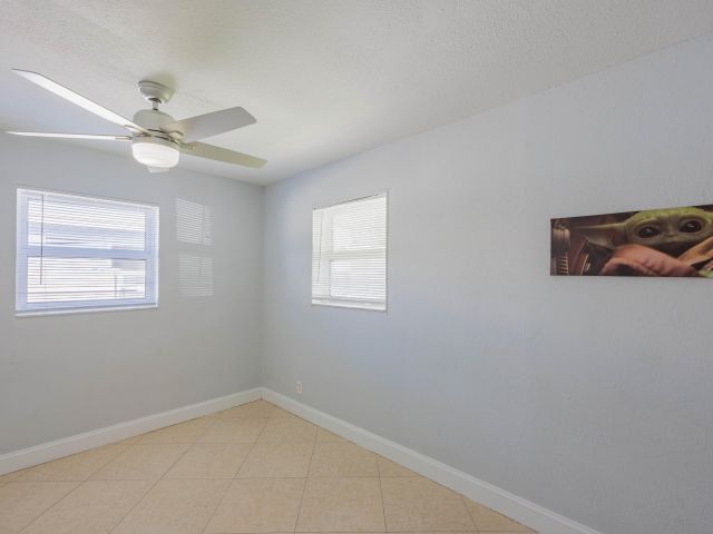 Продажа дома по адресу 2578 Kentucky Street - фото 6299403