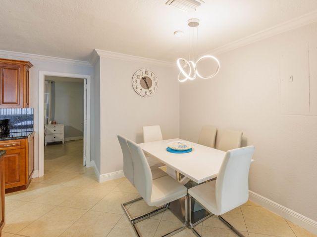 Продажа дома по адресу 2578 Kentucky Street - фото 6299414