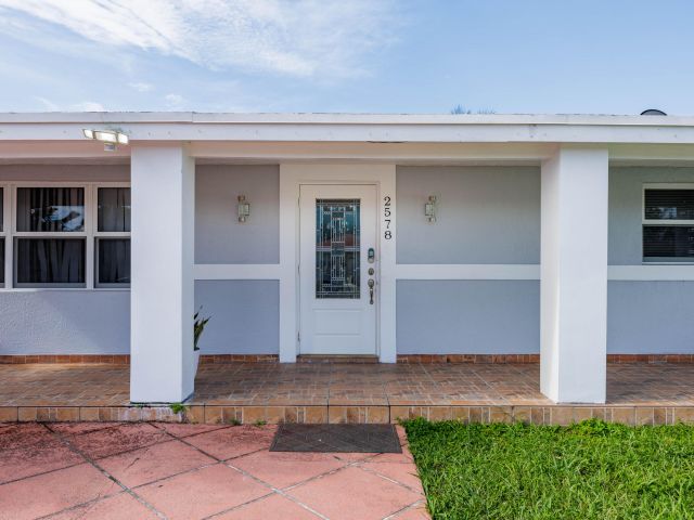 Продажа дома по адресу 2578 Kentucky Street - фото 6299419