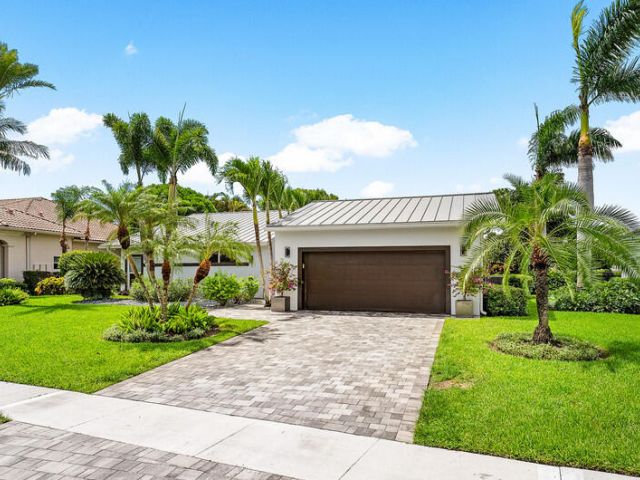 Продажа дома по адресу 4840 Cherry Laurel Lane - фото 6675409