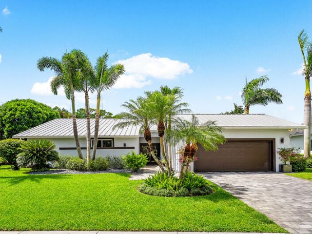 Продажа дома по адресу 4840 Cherry Laurel Lane - фото 6675410