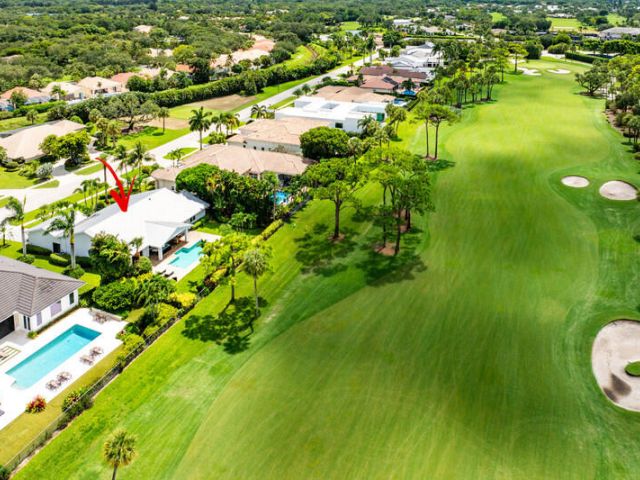 Продажа дома по адресу 4840 Cherry Laurel Lane - фото 6675411