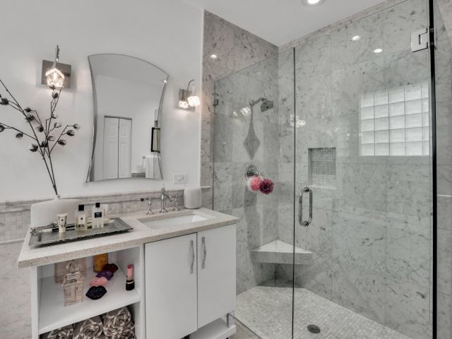 Продажа дома по адресу 16677 Los Gatos Drive - фото 6315550