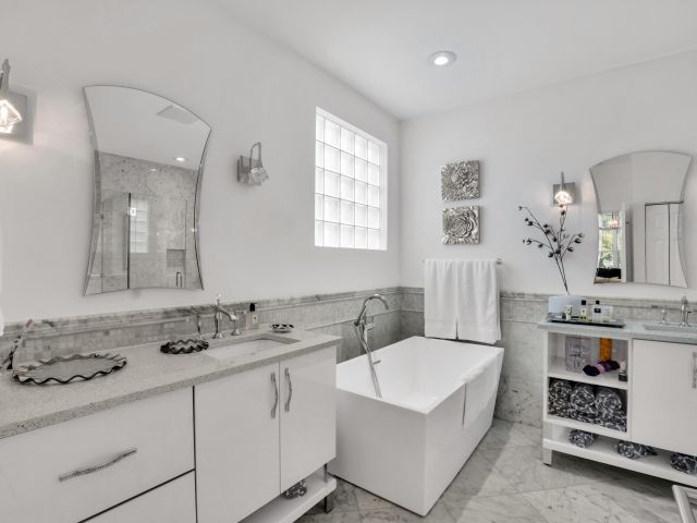 Продажа дома по адресу 16677 Los Gatos Drive - фото 6315551