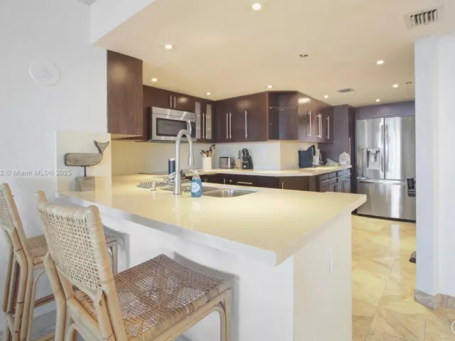 Продажа квартиры #A-2635 - фото 6299275