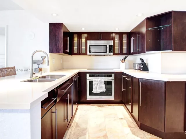 Продажа квартиры #A-2635 - фото 6299276