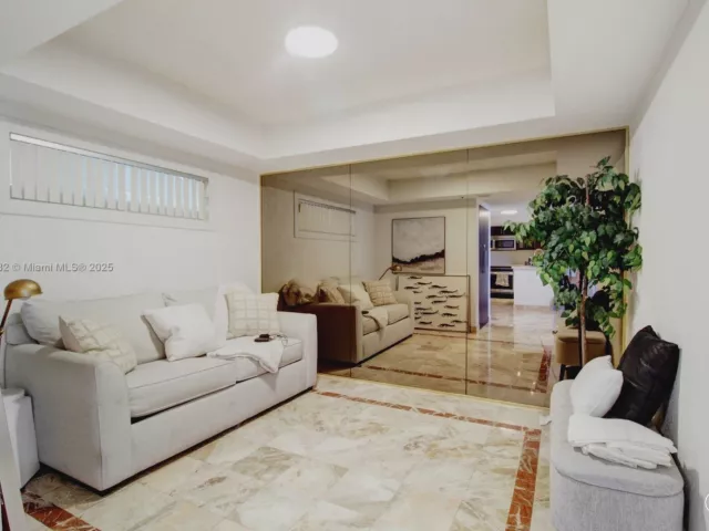 Продажа квартиры #A-2635 - фото 6299277