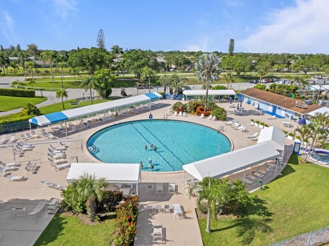 Дом в аренду по адресу 5742 Graceful Way - фото 6315987