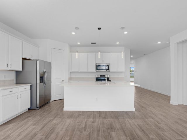 Дом в аренду по адресу 5742 Graceful Way - фото 6731540