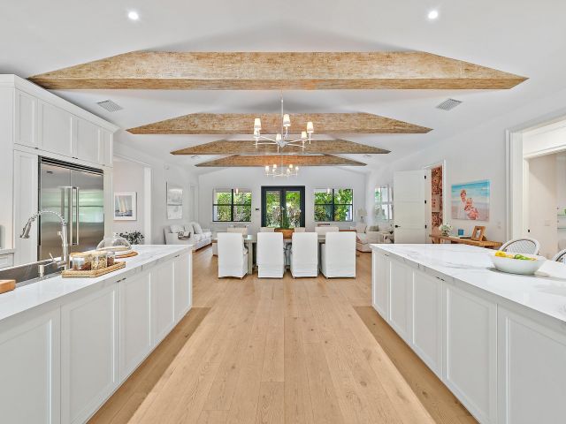 Продажа дома по адресу 5401 S Olive Avenue - фото 6321222