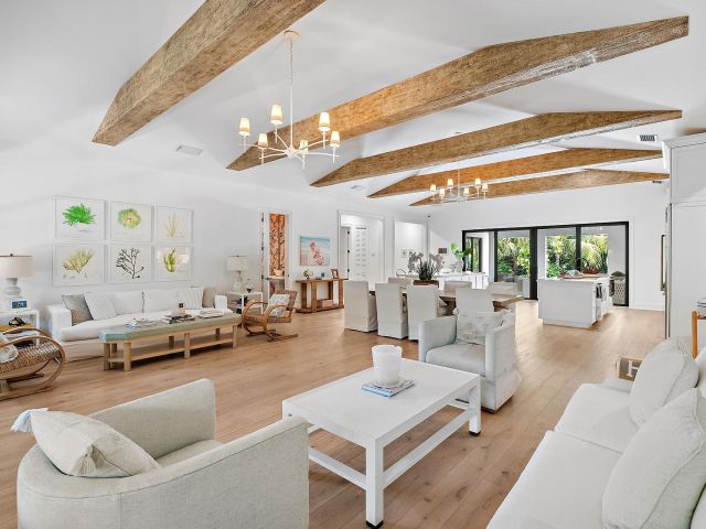 Продажа дома по адресу 5401 S Olive Avenue - фото 6321227