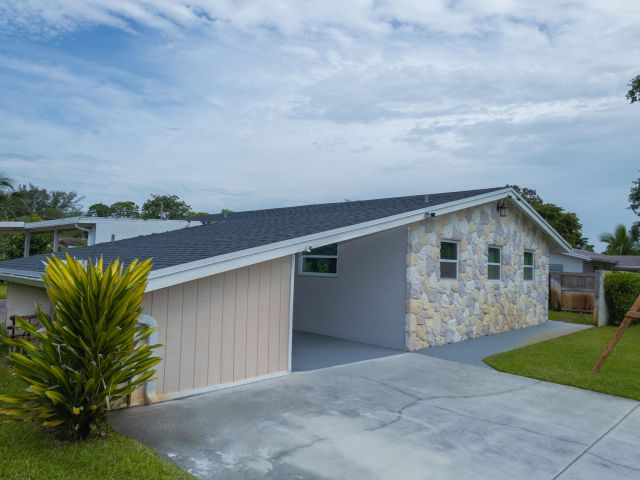 Продажа дома по адресу 411 Forest Estate Drive - фото 6299816