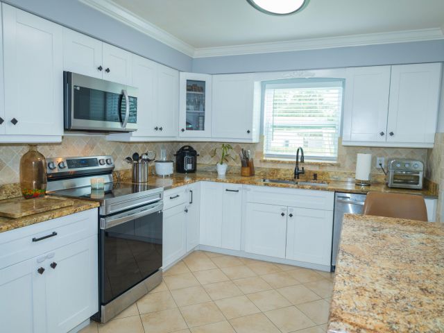 Продажа дома по адресу 411 Forest Estate Drive - фото 6299829