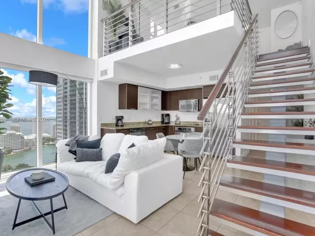 Продажа квартиры #1901 - фото 6300827