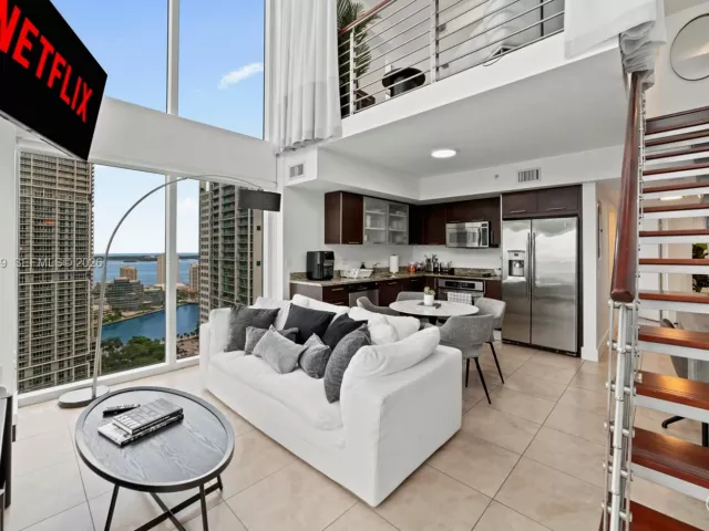 Продажа квартиры #1901 - фото 6300818