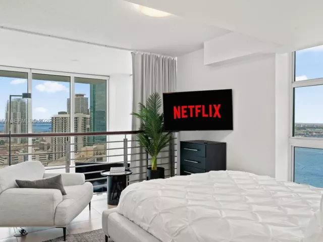 Продажа квартиры #1901 - фото 6300821