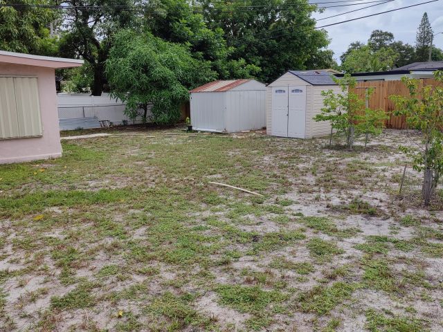 Продажа дома по адресу 408 SW 24 Avenue - фото 6304163