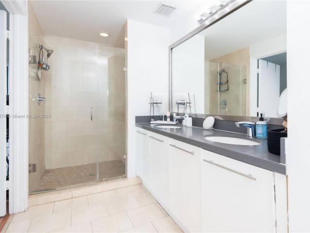 Продажа квартиры #2113 - фото 6303379