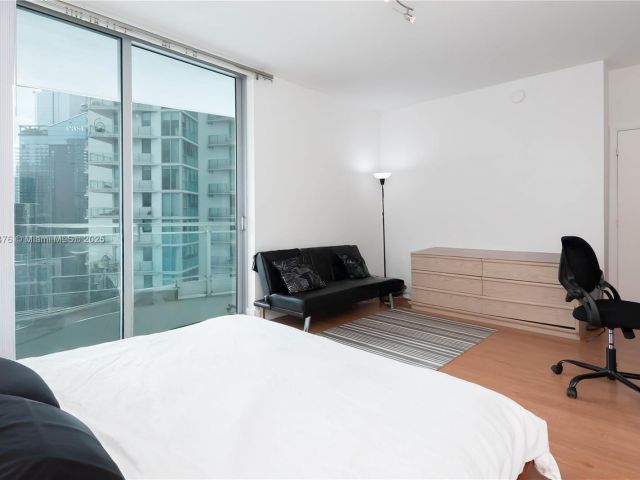 Продажа квартиры #2113 - фото 6303383