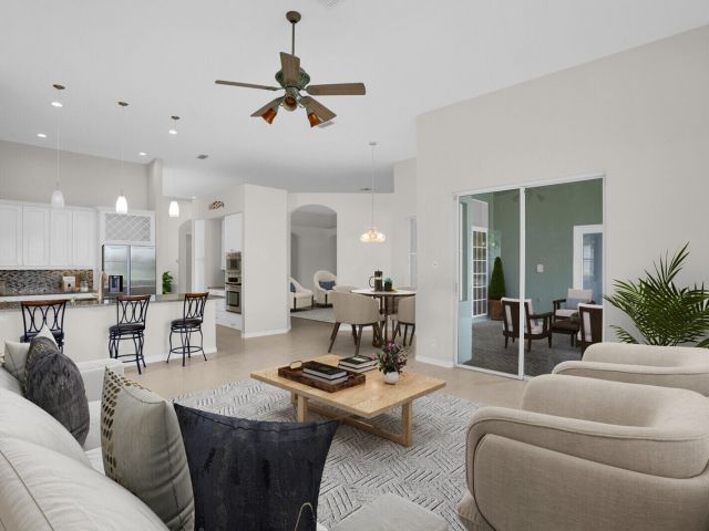 Продажа дома по адресу 18544 Ocean Mist Drive - фото 6317799