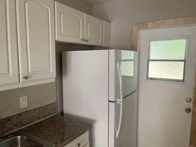 Продажа дома по адресу 1450 N 64th Ave - фото 7516288