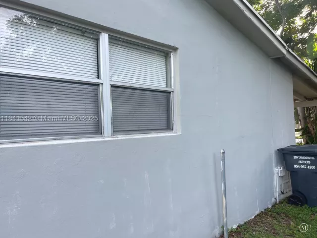 Продажа дома по адресу 1450 N 64th Ave - фото 9056309