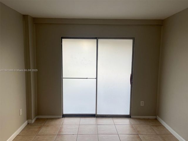 Продажа дома по адресу 7420 N Farragut St - фото 7464372