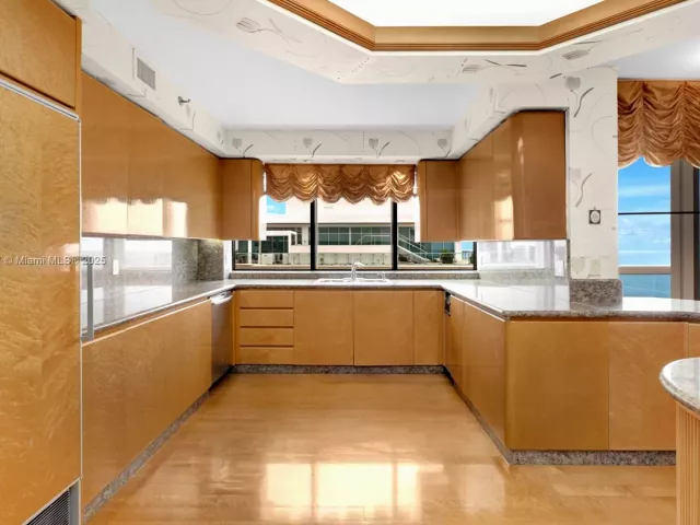 Продажа квартиры #PH-4 - фото 6330833