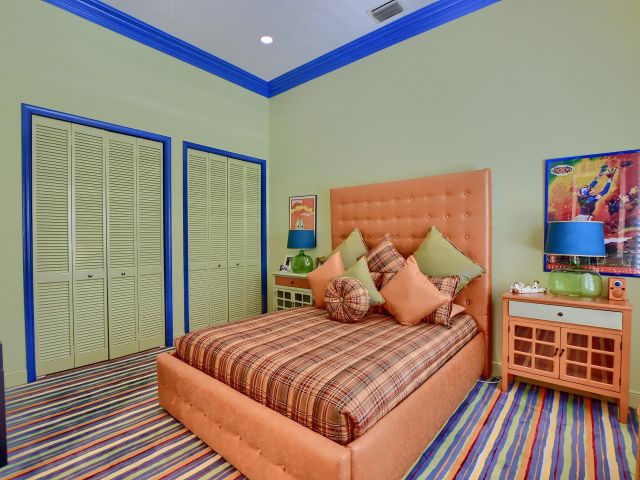 Продажа дома по адресу 5896 NW 23rd Way - фото 6317500