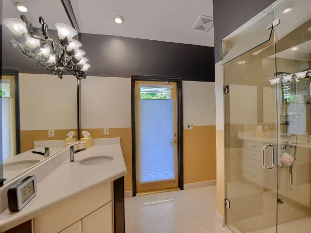 Продажа дома по адресу 5896 NW 23rd Way - фото 6317501