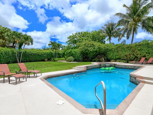 Продажа дома по адресу 5896 NW 23rd Way - фото 6317515