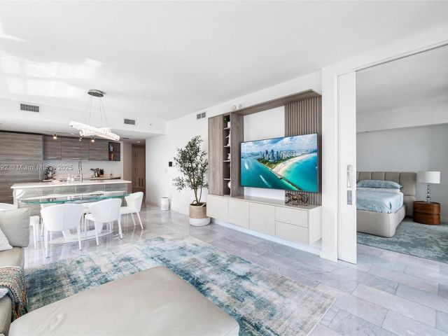 Продажа квартиры #2101 - фото 7169731