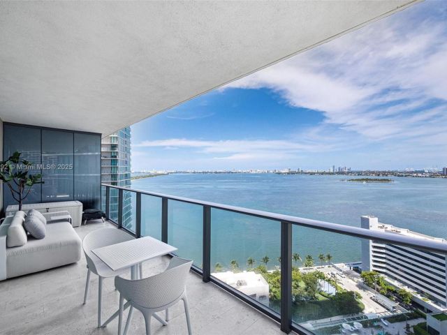 Продажа квартиры #2101 - фото 7169743