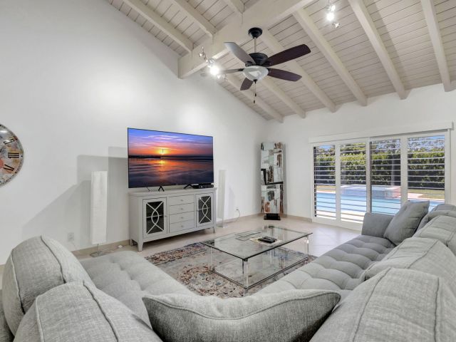 Дом в аренду по адресу 902 Foxpointe Circle - фото 6315690