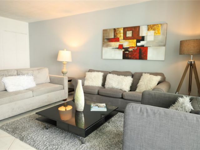 Квартира в аренду номер927 - фото 7443610