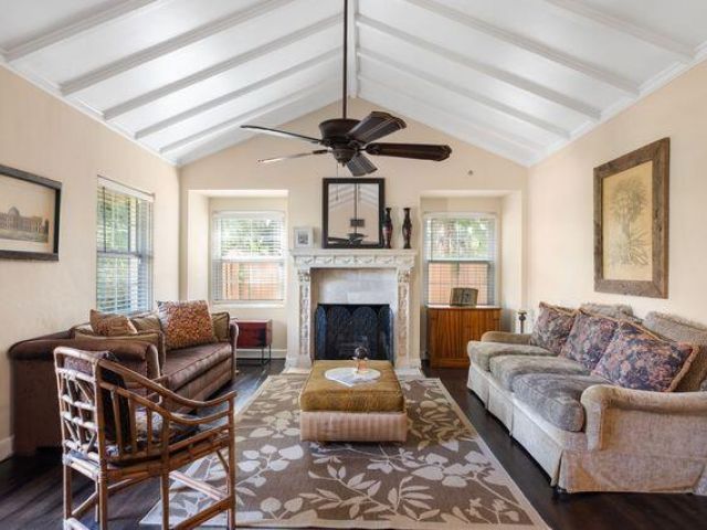 Продажа дома по адресу 322 Valencia Road - фото 6928349