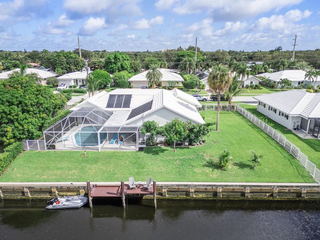 Дом в аренду по адресу 772 Apple Tree Lane - фото 6749034