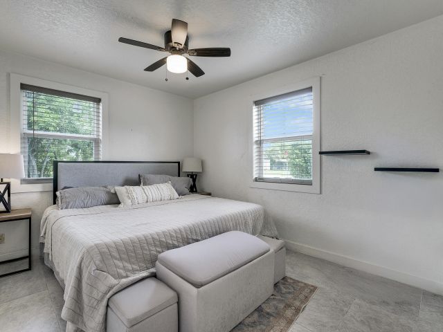 Дом в аренду по адресу 3401 F Avenue - фото 6316689