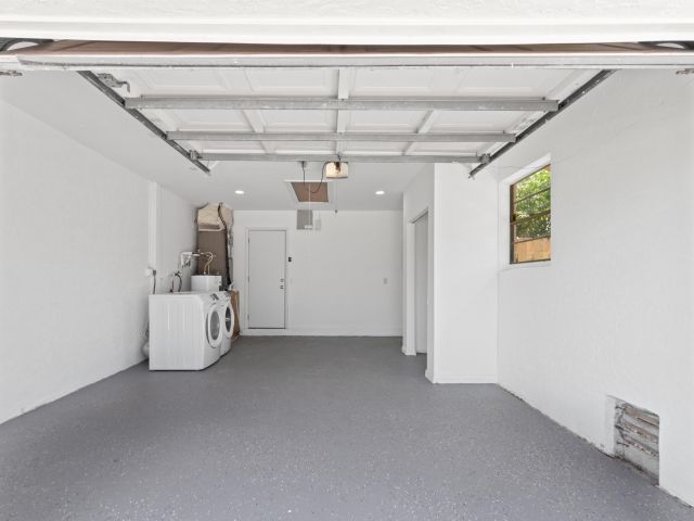 Дом в аренду по адресу 23089 SW 55th Avenue - фото 6895046