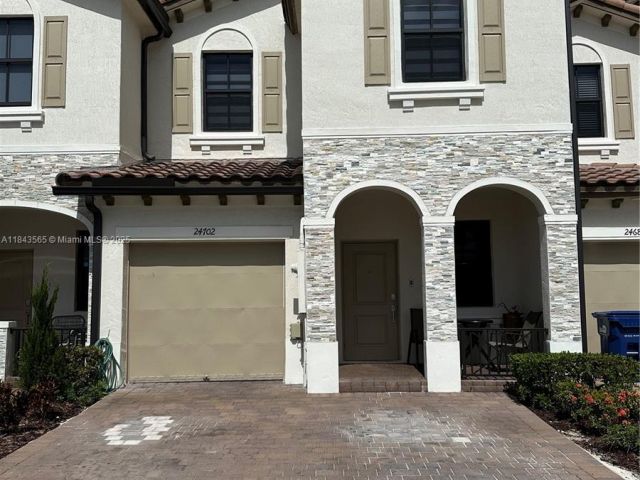 Продажа дома по адресу 24702 SW 119th Ct - фото 7500477