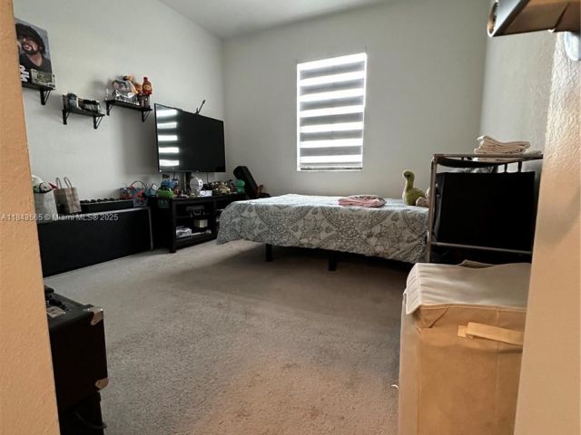 Продажа дома по адресу 24702 SW 119th Ct - фото 7500505