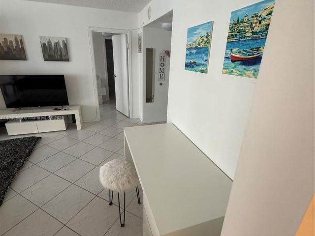 Продажа квартиры #1611 - фото 7432697