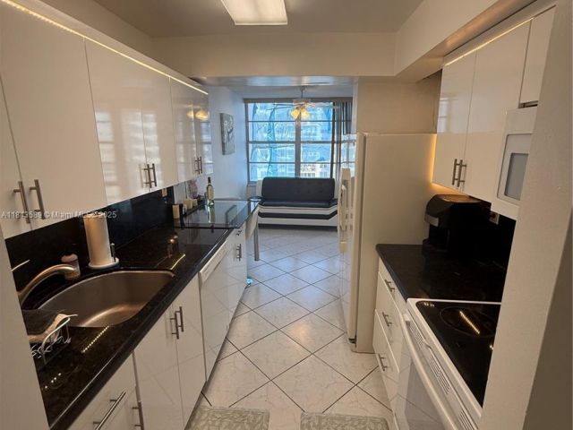 Продажа квартиры #1611 - фото 7432703