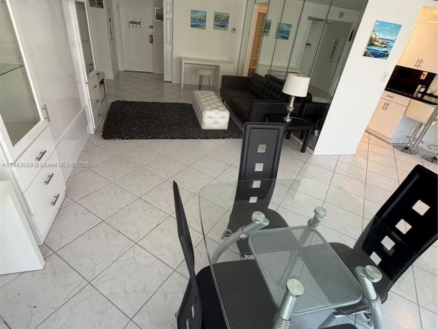 Продажа квартиры #1611 - фото 7432708