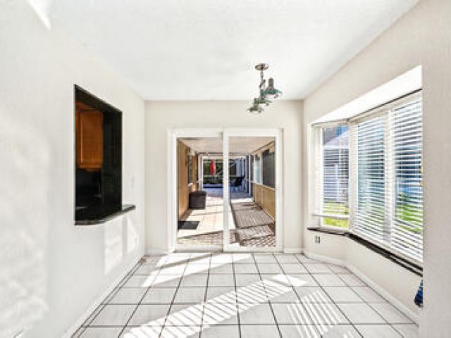 Дом в аренду по адресу 10056 Country Brook Road - фото 6317152