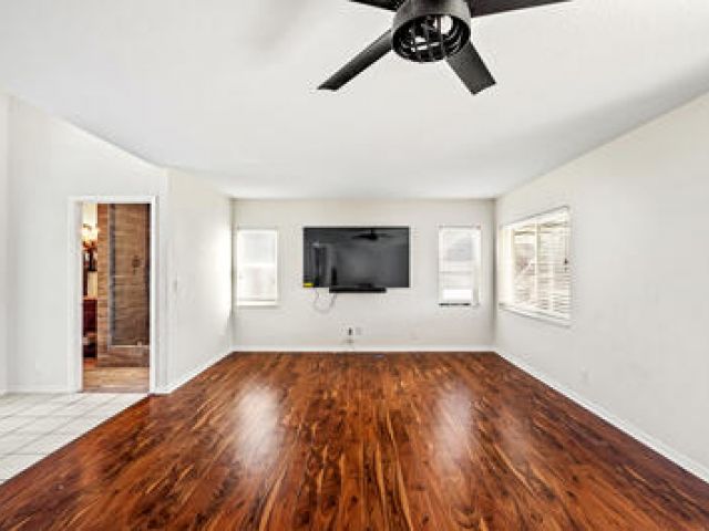 Дом в аренду по адресу 10056 Country Brook Road - фото 6317157