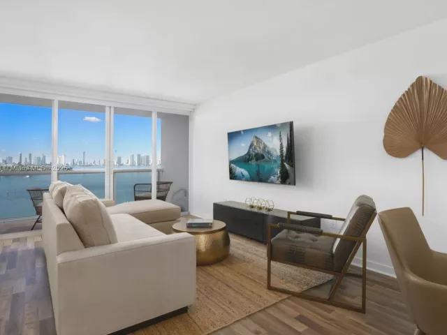 Квартира в аренду номер1208 - фото 6311235