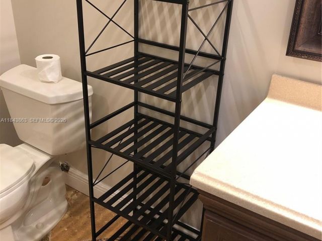 Продажа дома по адресу 10801 SW 123rd St - фото 7514924