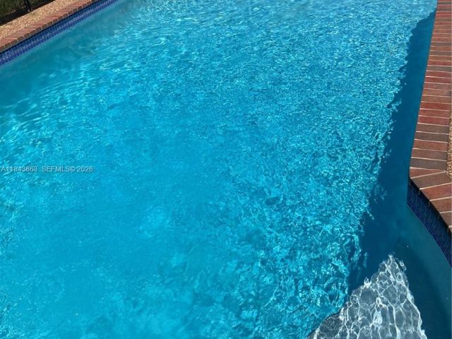 Продажа дома по адресу 10801 SW 123rd St - фото 7514939